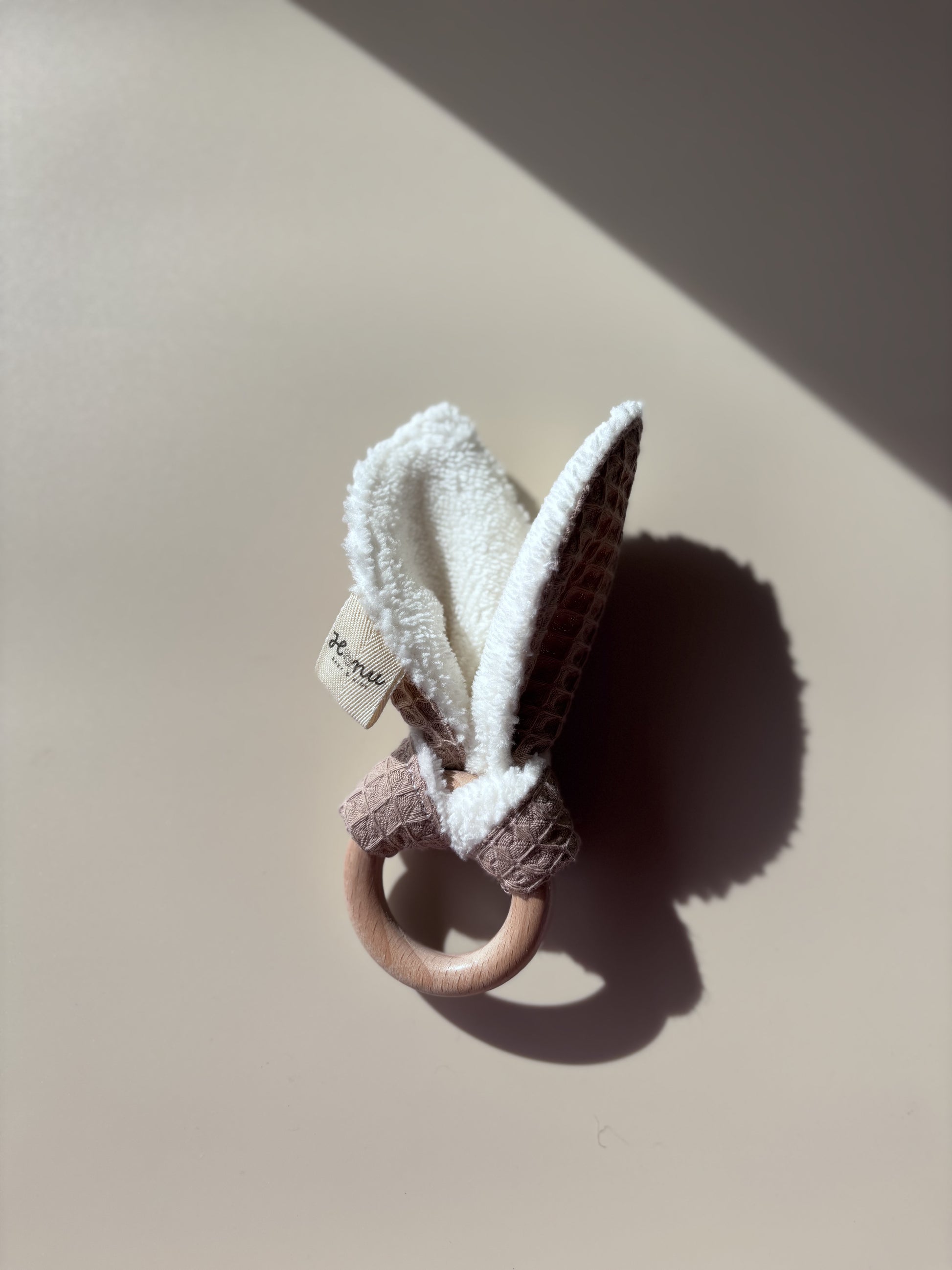 Mordedor bunny waffle camel